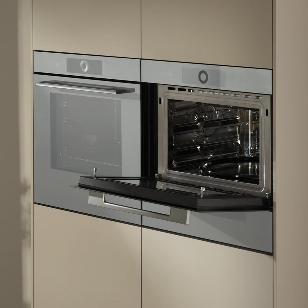 Combi gour et four à micro-ondes V-Zug cuisine