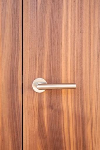 Menuiserie Porte en bois Wider menuiserie