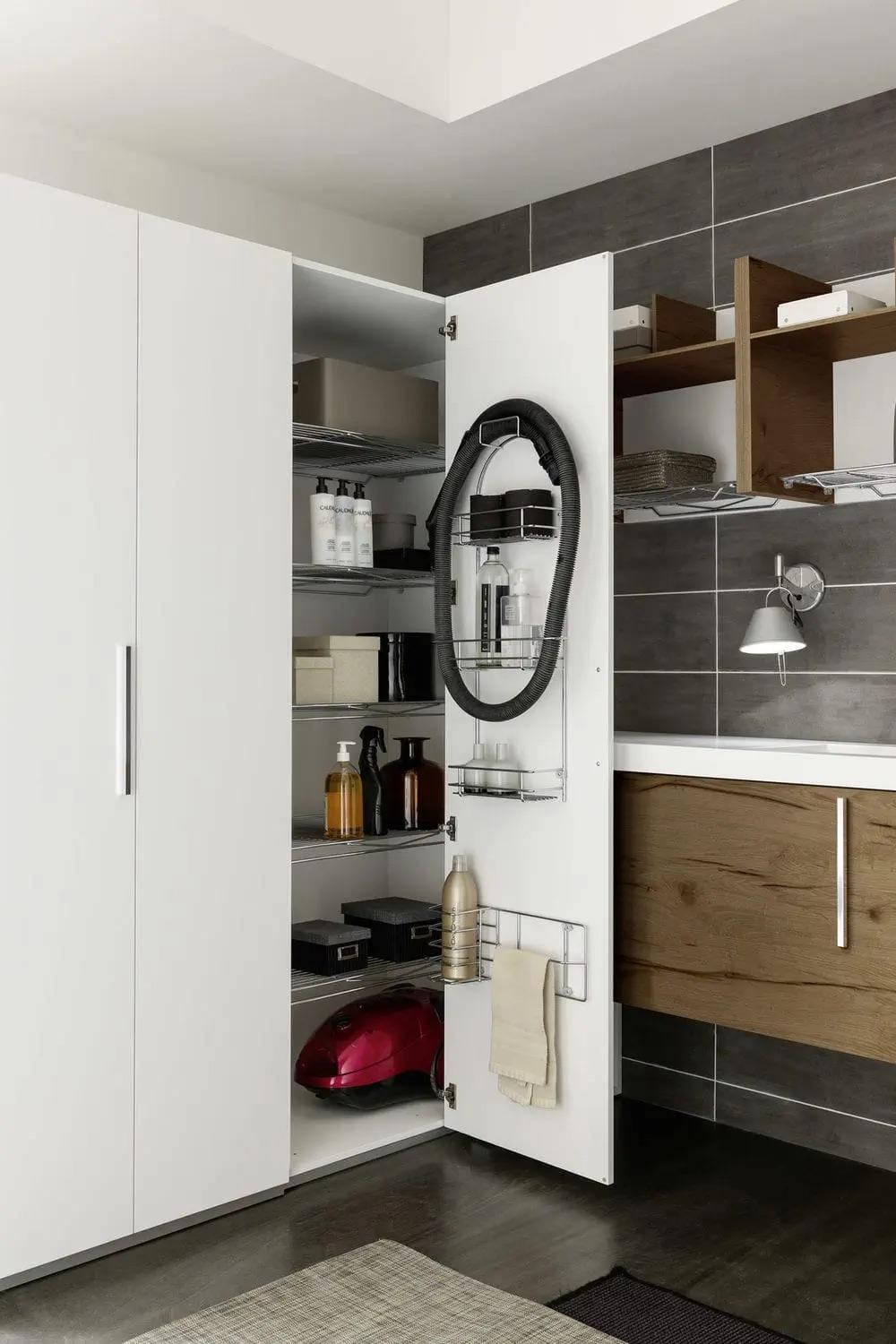 Armoire buanderie Armoire buanderie ouverte agencement intérieur