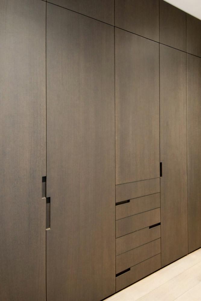 Dressing tout hauteur Dressing tout hauteur en bois Agencement Intérieur