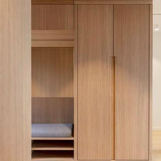 Dressing Dressing en bois clair avec assise