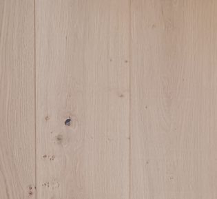 Grato NATURE - The Essentials - Sélection Moderno - Finition Sawmark - 3 plis épaisseur 4+11+4 mm - biseaux 4G - Urethane UV - Largeur 250 mm - pourcentage des lames 20% 3000 mm / 20% 2700 mm / 25% 2400 mm / 25% 1800 mm / 10% 900-1500 mm