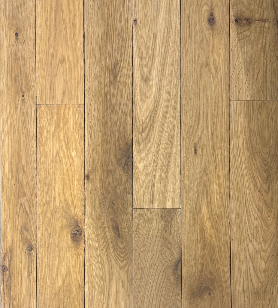 Parquet chêne massif huilé longeur variable 14 x 90 – 110 – 130 x 400 – 2000 (25%<1250) mm Rustique AB, épaisseur 14 mm entre 0.45 et 2.80 m2 - 12 kg/m2 - env. 65 m2/palette