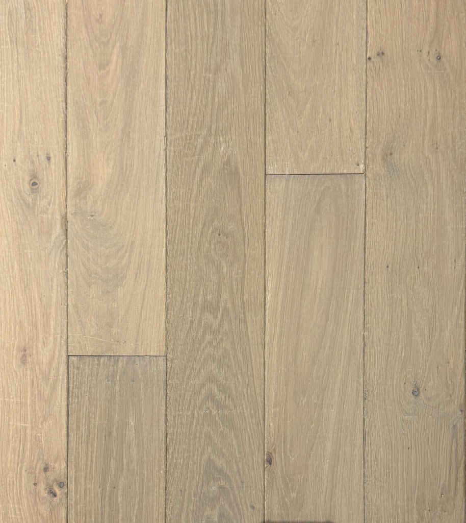 Parquet chêne massif huilé 14 x 90-110-130 x 400-2000 (25%<1250) mm Rustique AB., épaisseur 14 mm entre 0.45 et 2.80 m2 - 12 kg/m2 - env. 65 m2/palette